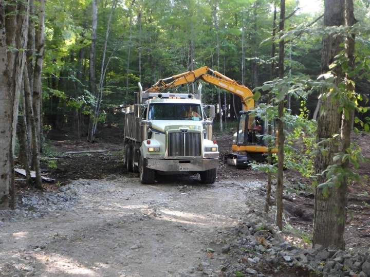 Earth Transport Kawartha Lakes